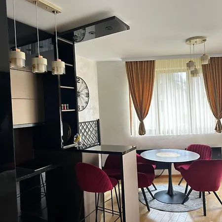 Apartment Tajna